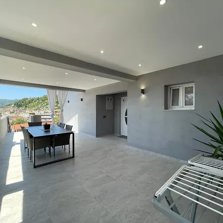 Primus Strbic 公寓