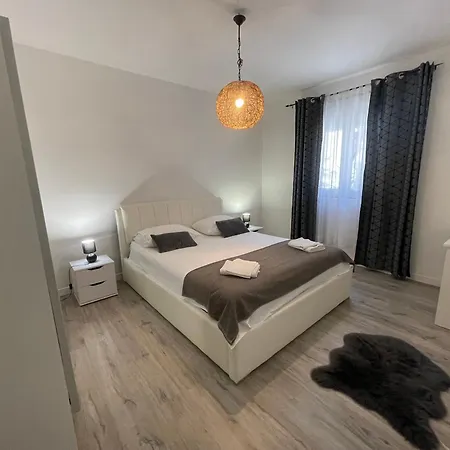 公寓 Primus Strbic