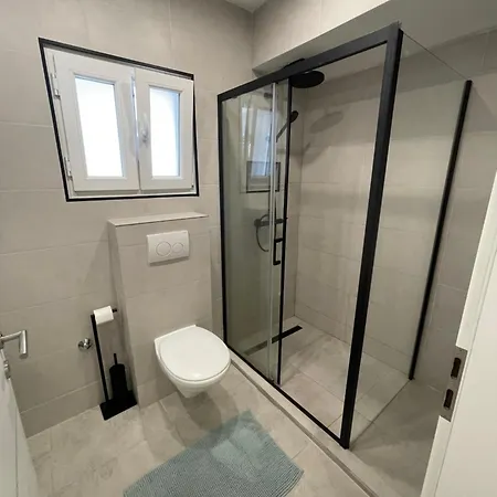 Primus Strbic * Ploce (Dubrovnik-Neretva)